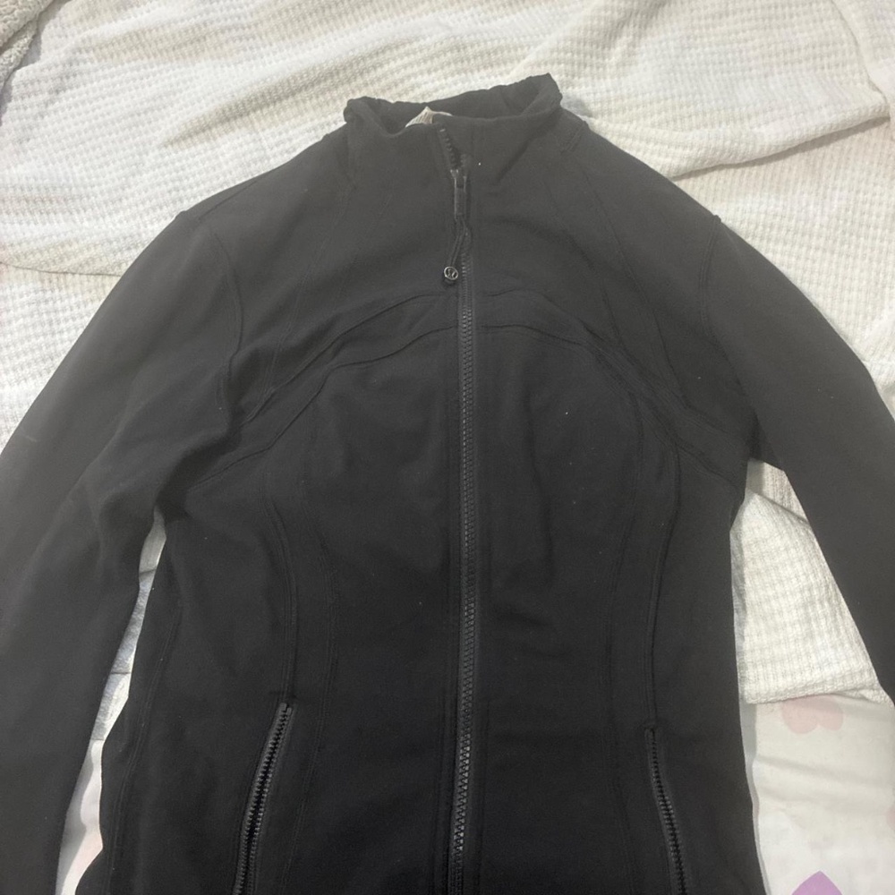 Black Lululemon Defibe Jacket